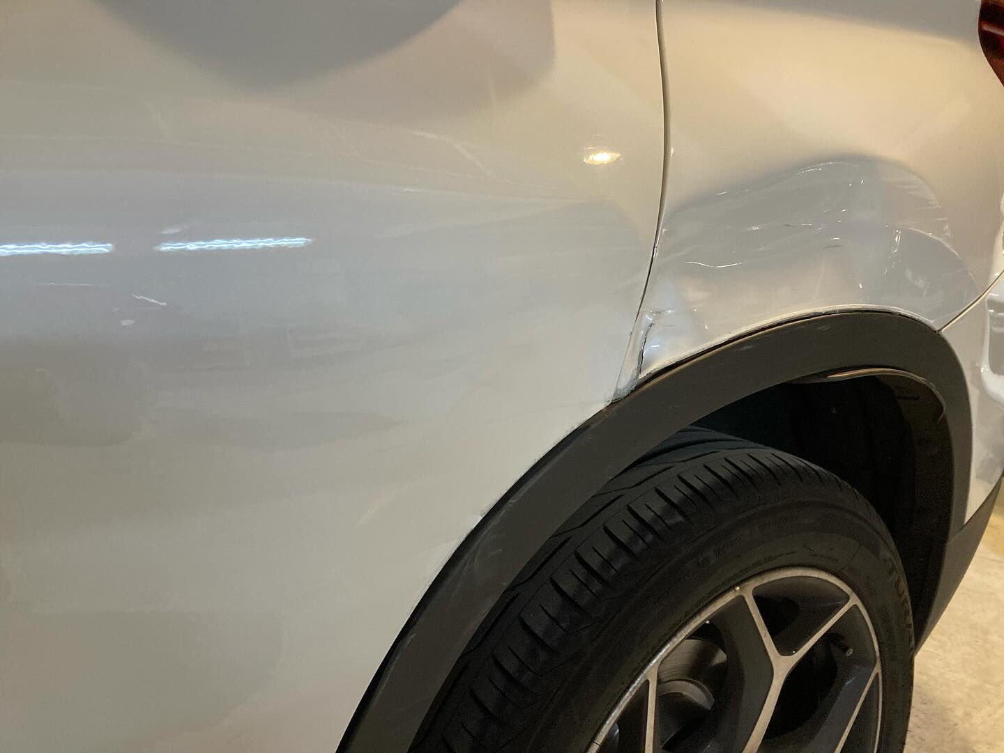 BMW X3のリアドア リアフェンダーの修理です | ブログ | 大阪府摂津市